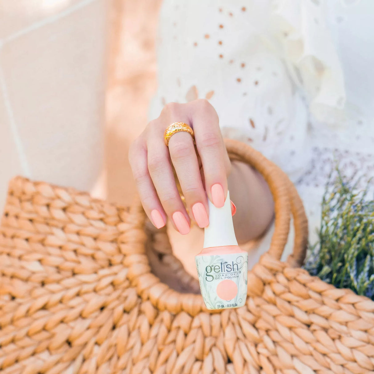 254 - ALL ABOUT THE POUT - Gel Polish - 15ml