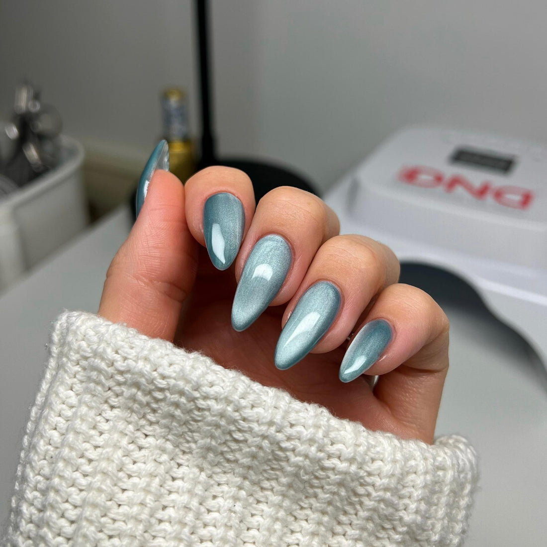 *Bundle DIVA 9D Cat Eye Glassball – 12 Set