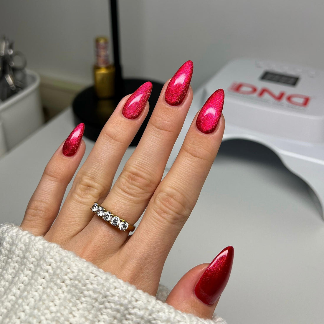 Diva 9D Cat Eyes Candy #17 - Ro-meowtic