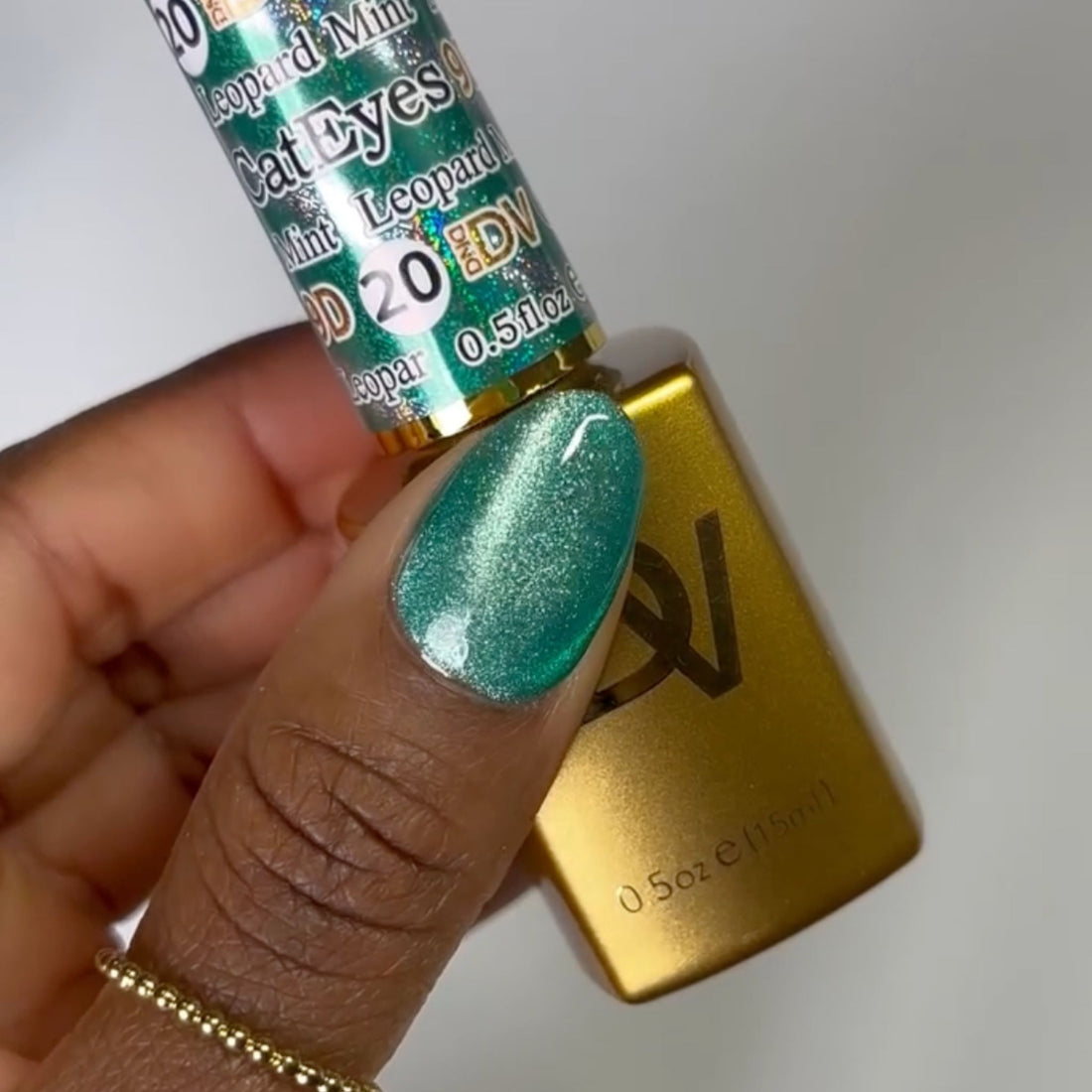 Diva 9D Cat Eyes Candy #20 - Leopard Mint