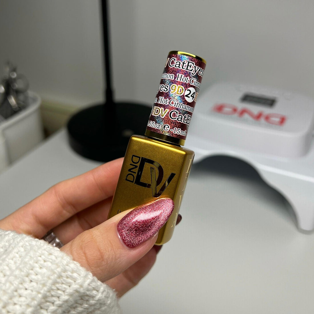 Diva 9D Cat Eyes Candy #24 - Hot Cinnamon