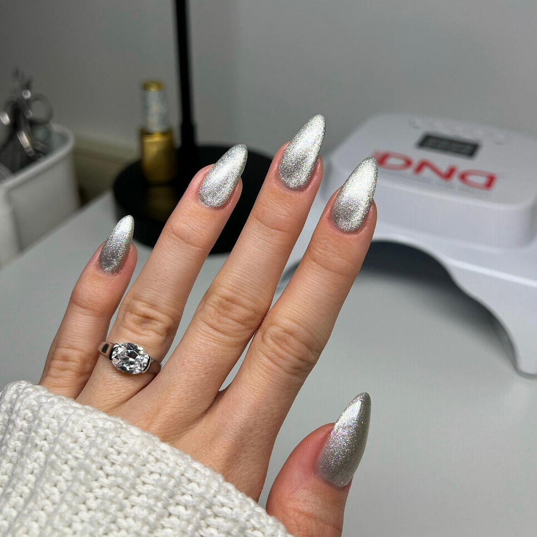 Diva 9D Cat Eyes Daydream #31 - Pet Diary