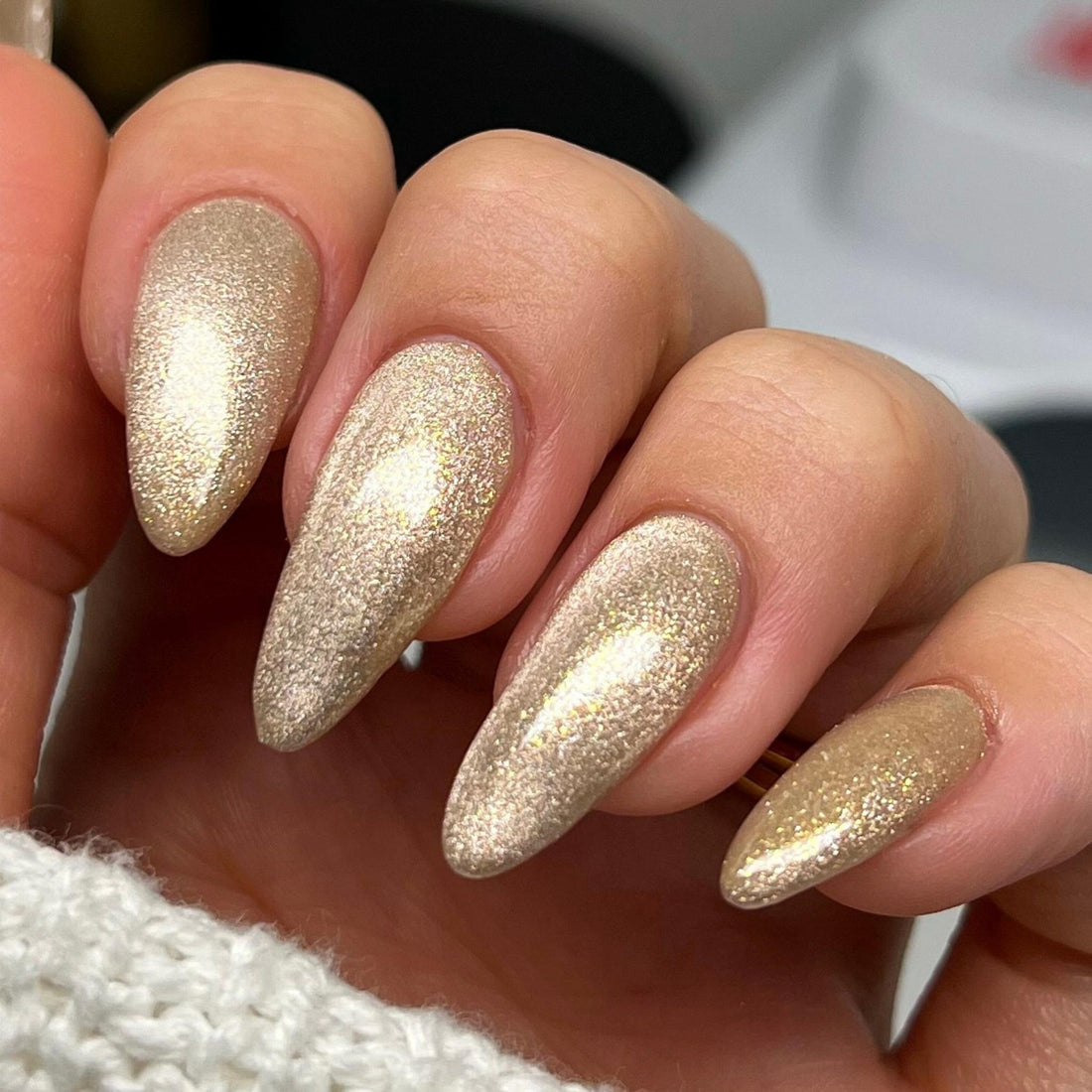 Diva 9D Cat Eyes Daydream #34 - Fur-st Place