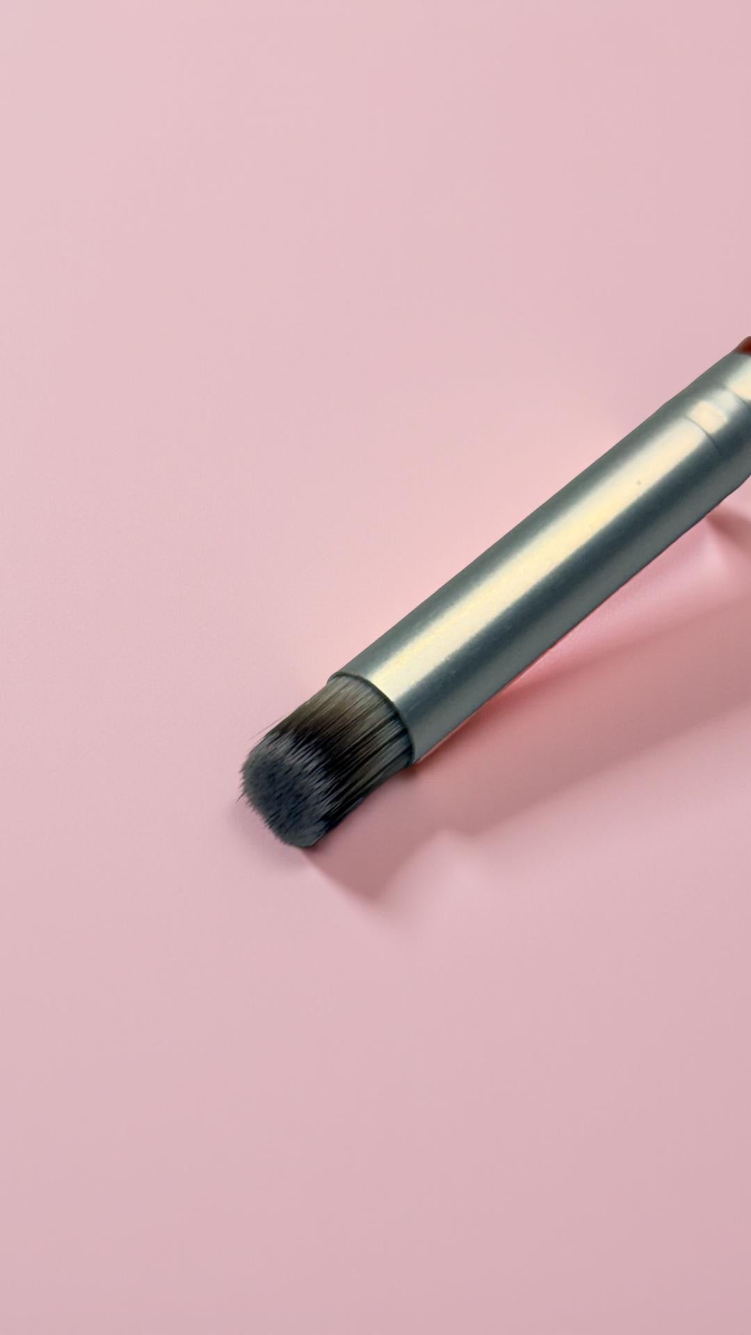 Nail Brush for Pigments