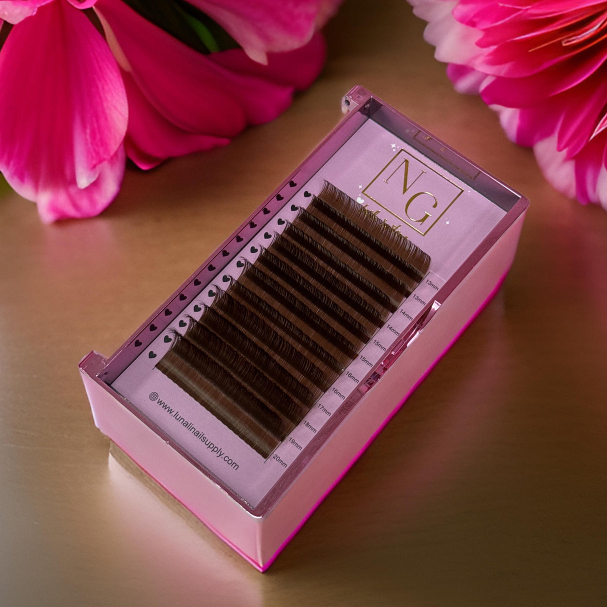 0.05 D Curl - Mix 13mm-20mm - Brown Lashes