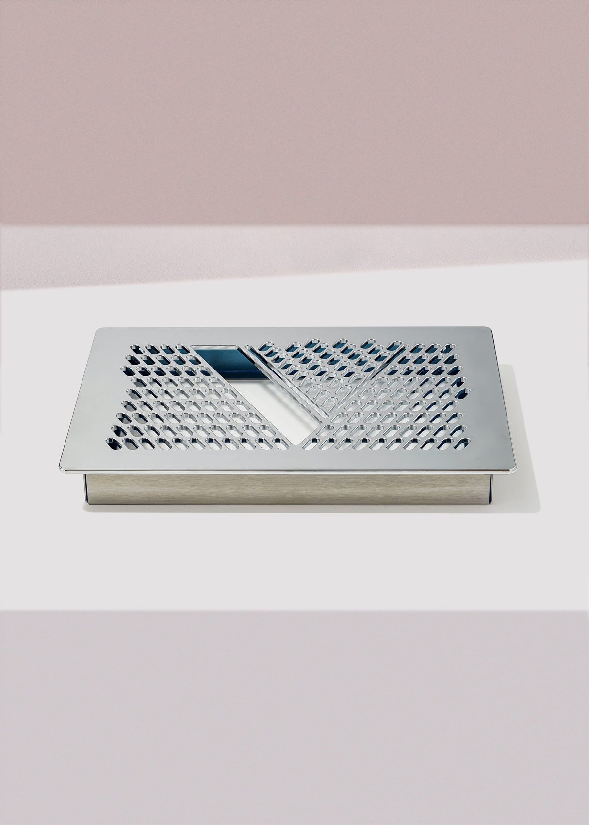 V Grate and Tray for Nail Dust Collector