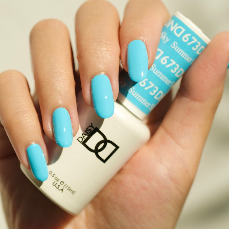 Summer Sky #673 - DND Gel Duo