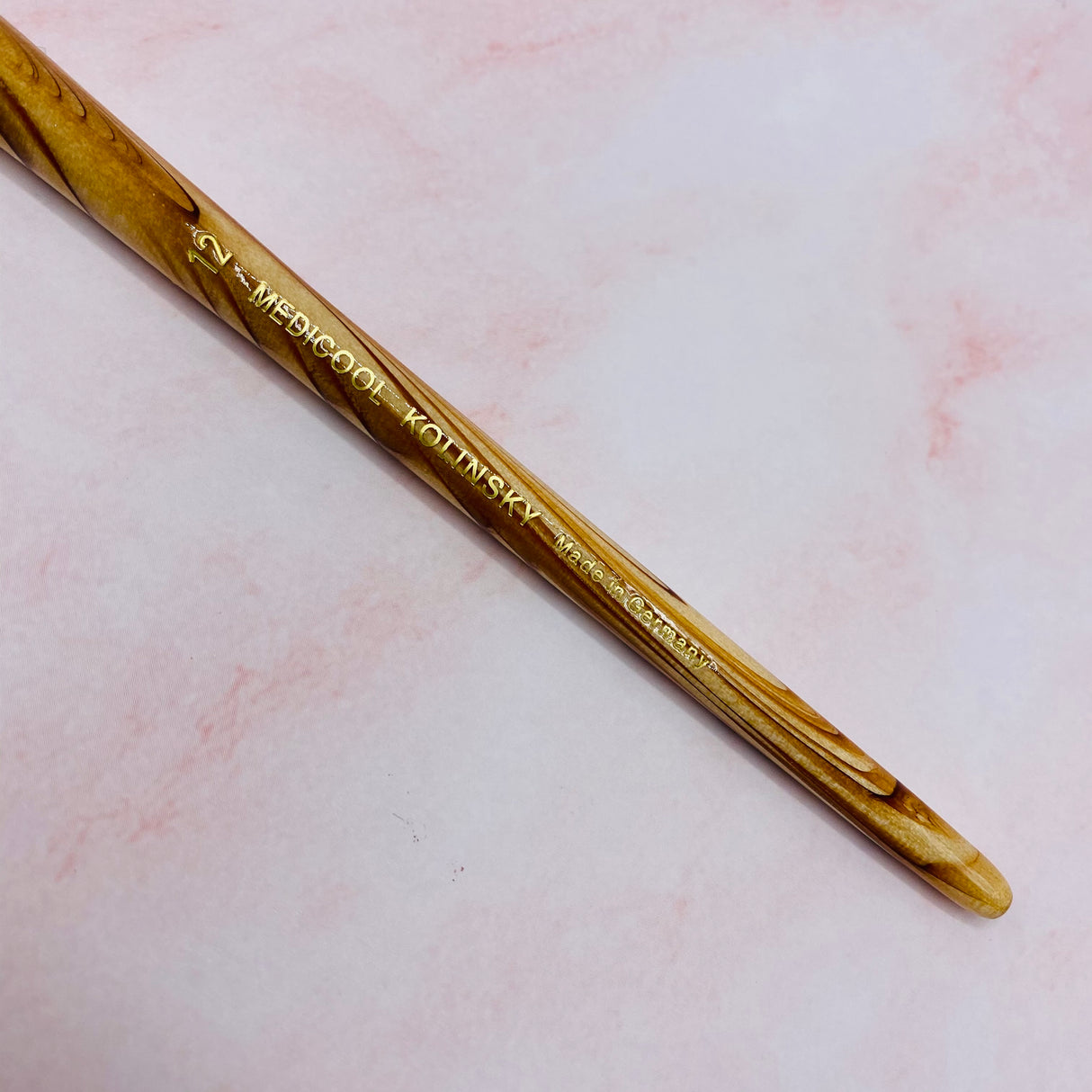 Oval Sable Brush #12 - 100% Kolinsky on