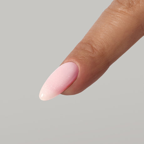Bubble Fibre BIAB - 20ml - on nail