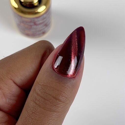 Smoothie #06 - Wine N' Lust - 9D Cat Eyes 0.6 fl oz