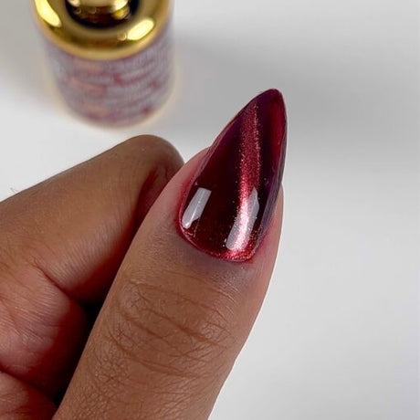 Smoothie #06 - Wine N' Lust - 9D Cat Eyes 0.6 fl oz