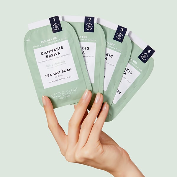 Pedi in a Box Deluxe 4 Step Sativa