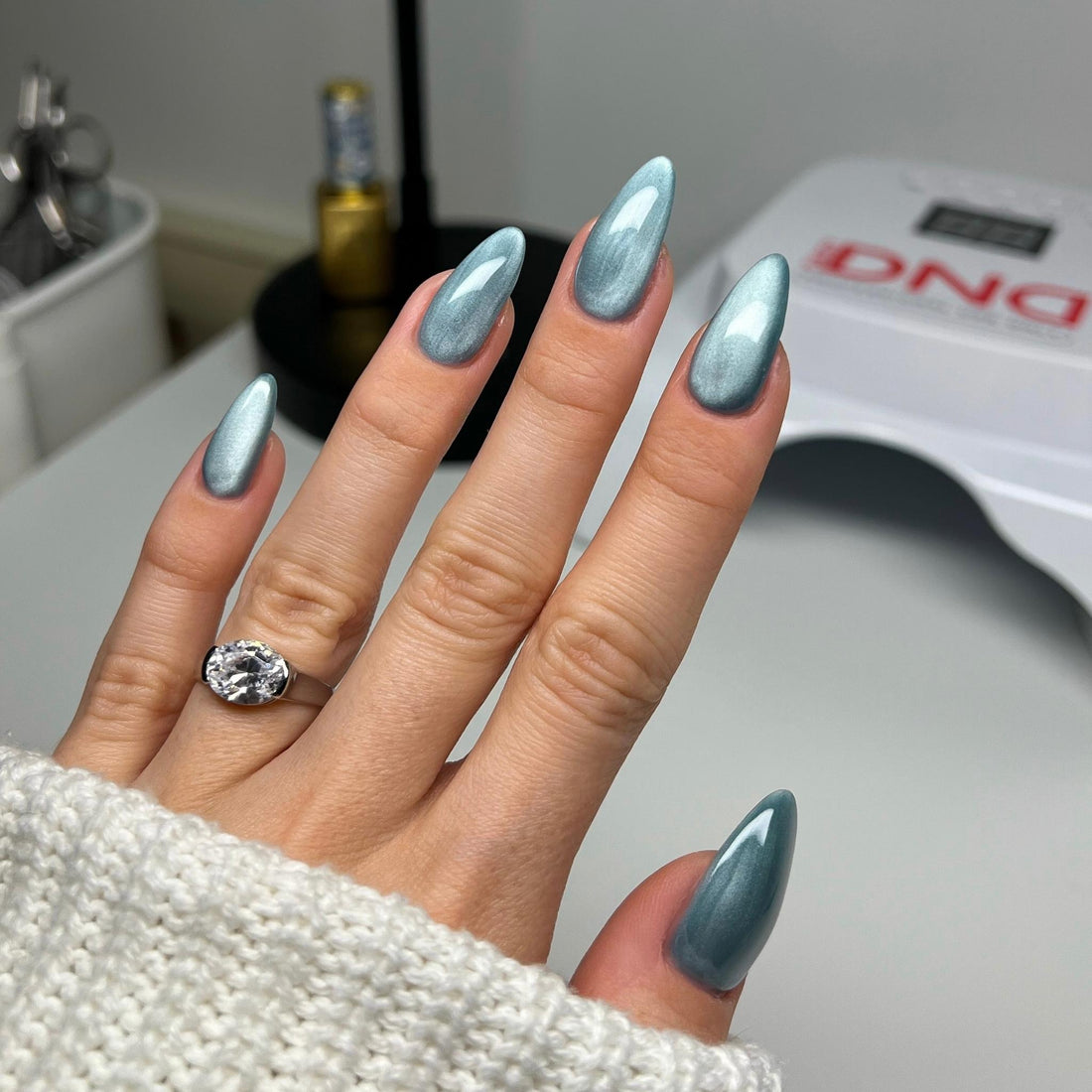 Diva 9D Cat Eyes Glass Ball #10 - Glass Slipper