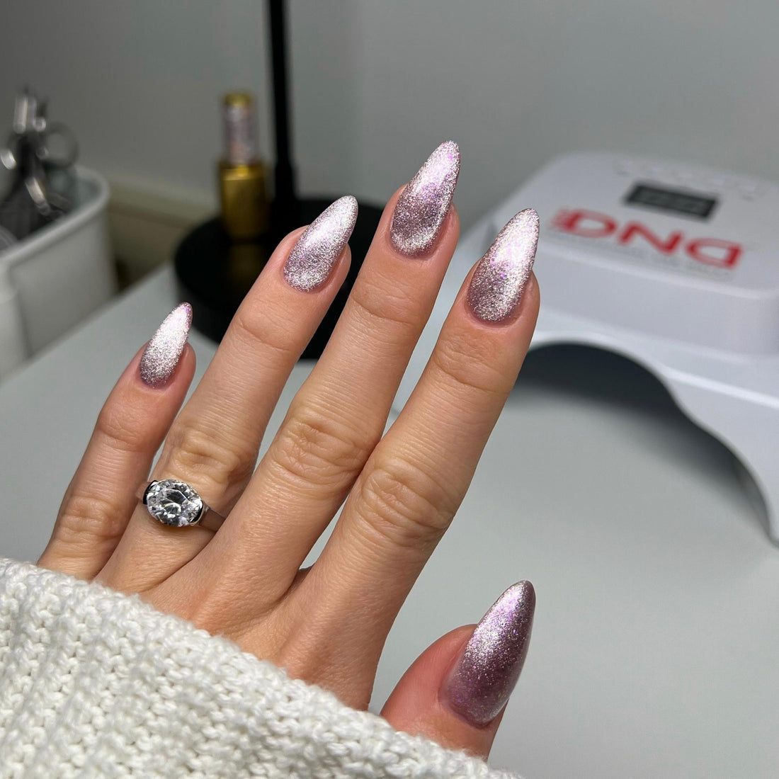 Diva 9D Cat Eyes Daydream #33 - Pucker Up