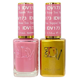 Sippin’ Rose Tea DIVA #173