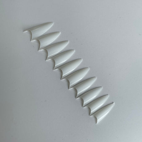 XL NO C Stiletto Natural Acrylic Nail Tips Box - 500pc