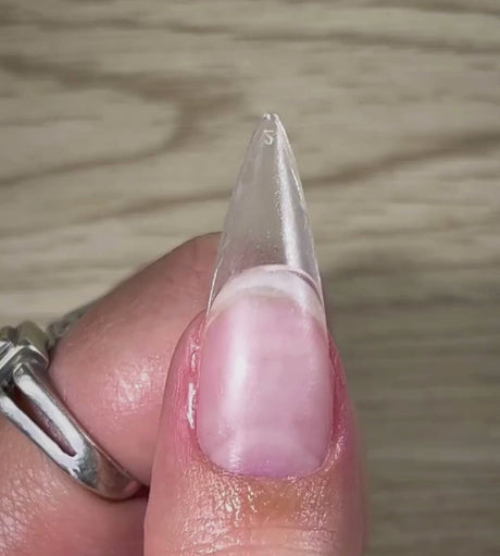 Easy Tips - Stiletto Medium