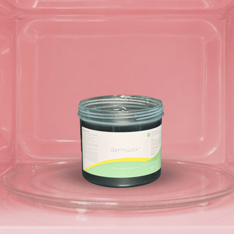 Liquid Azulene Green Microwavable Soft Wax, 15.7 oz