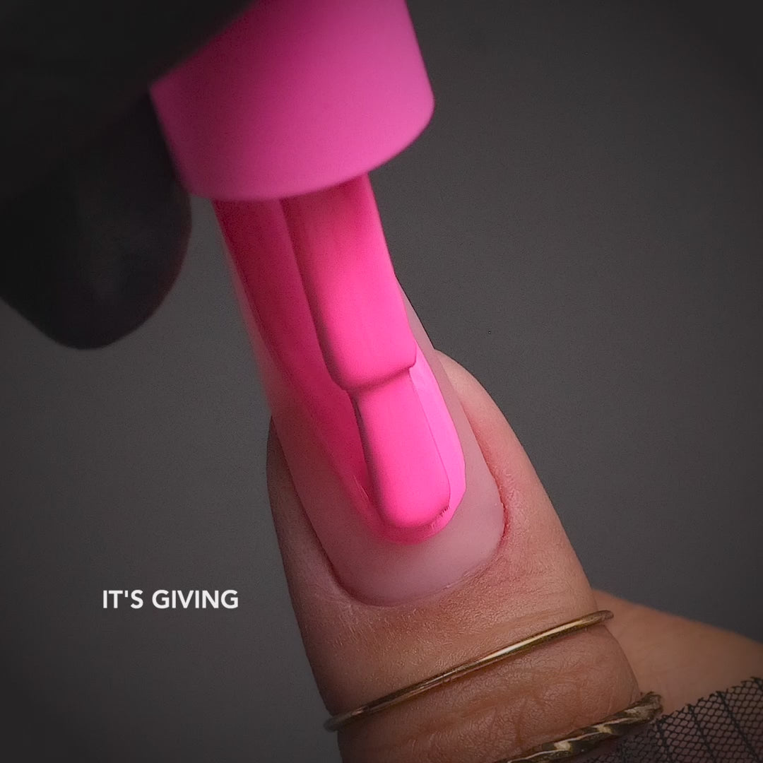 LG5038 - It's Giving