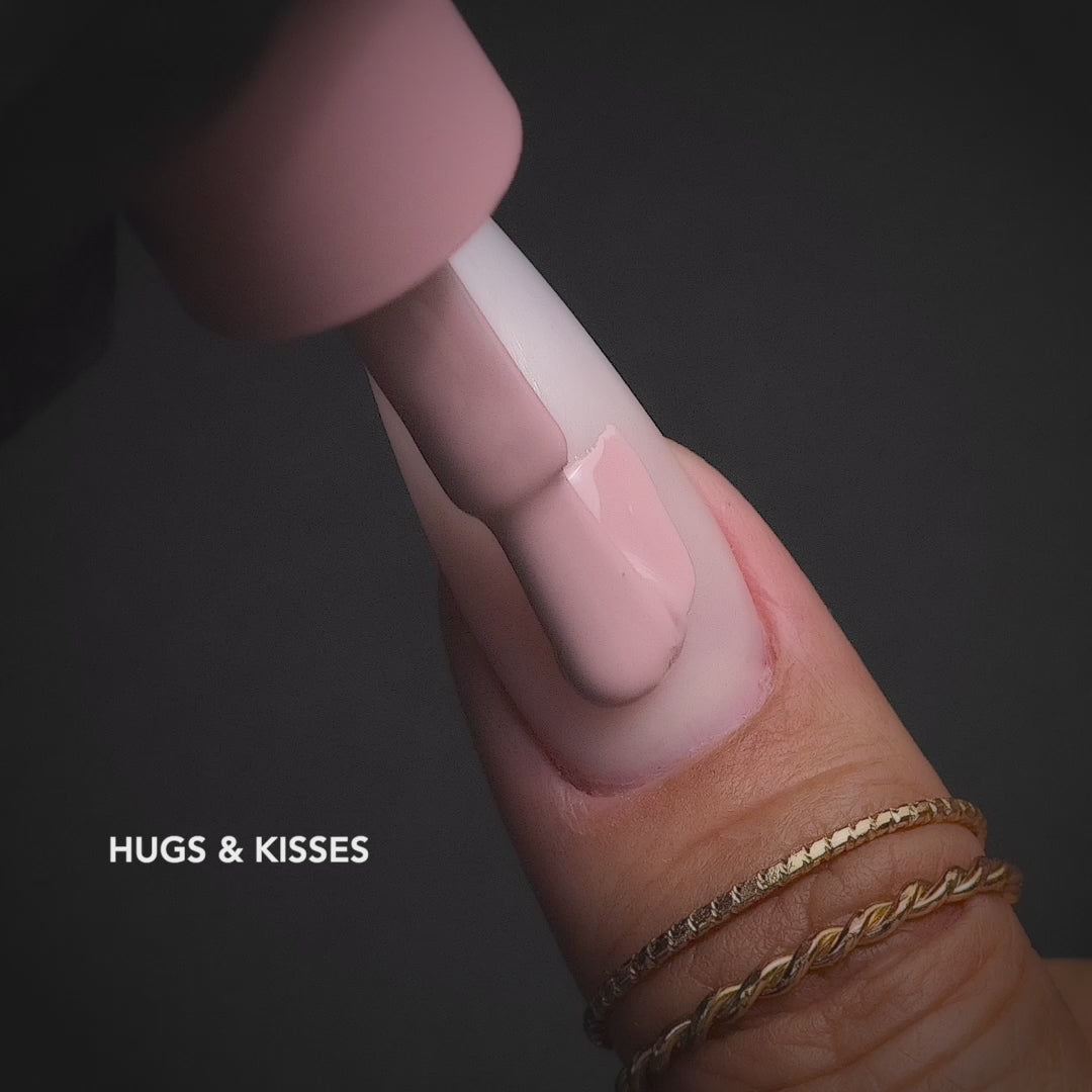 LG5024 - Hugs & Kisses