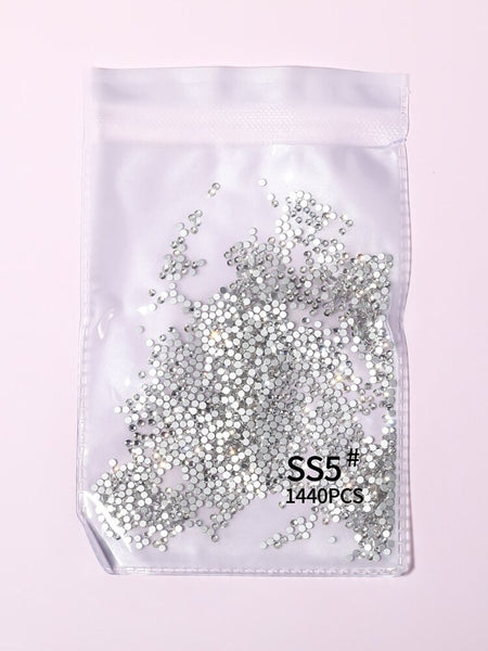 Silver Rhinestone  1440 Pcs  (SS5)