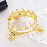 Crown Nail Brush Holder